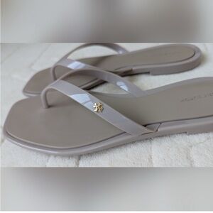 Tory Burch Beige Sandals